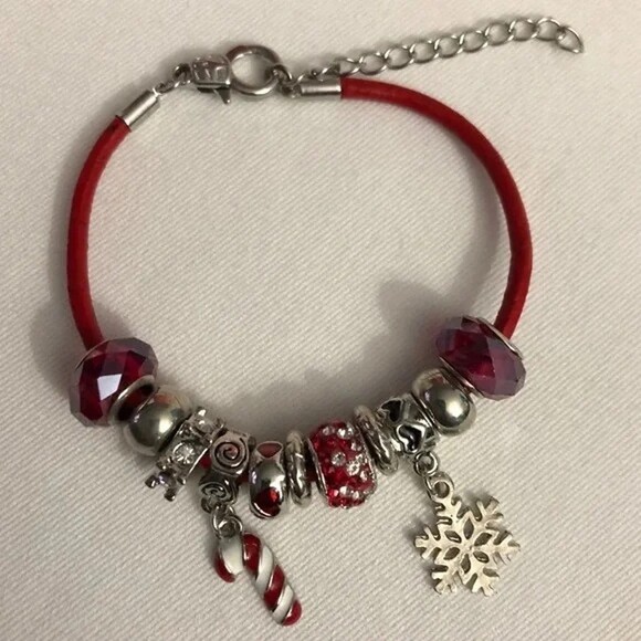 Candy Cane Bracelet & Earrings 2 Pairs - Picture 2 of 10